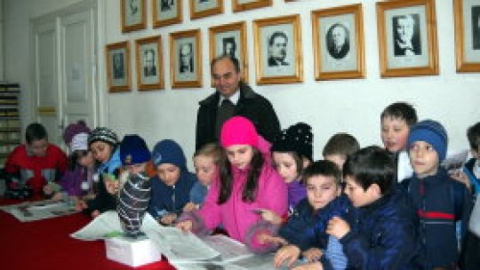 Pot dascălii recăpăta prestigiul şcolii româneşti?