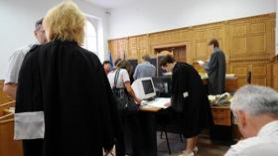 Magistraţii condamnaţi "vor pierde pensiile de serviciu"
