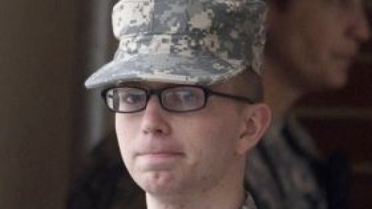 Bradley Manning, condamnat la 35 de ani de închisoare