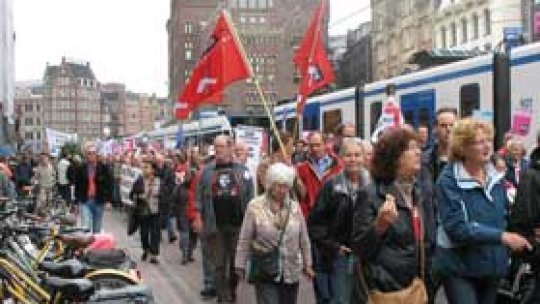 Proteste față de bugetul de austeritate din Olanda