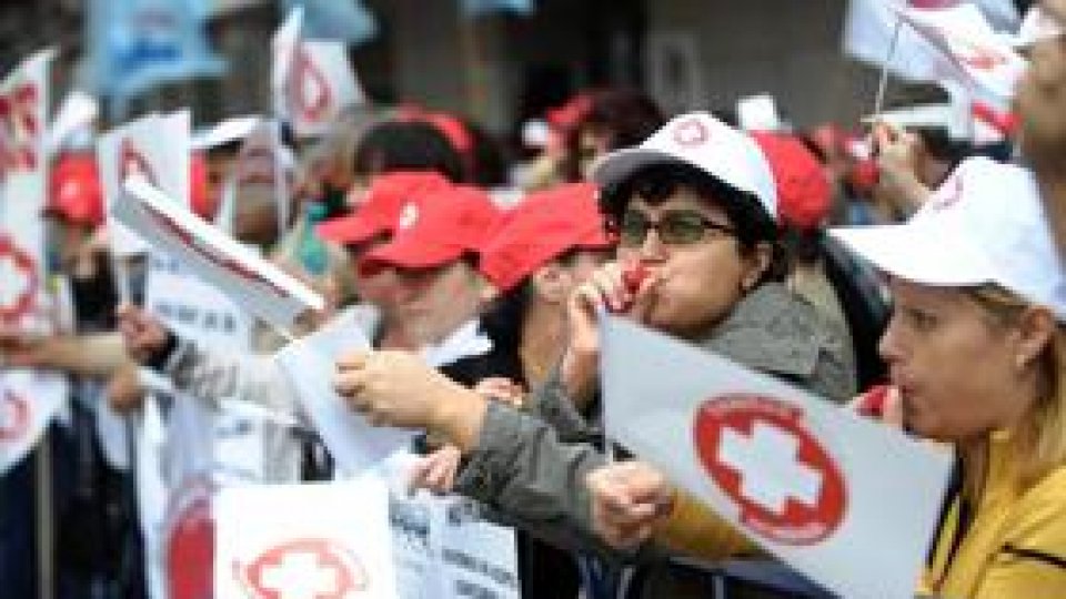 Sindicaliştii din sistemul medical protestează în Bucureşti