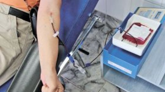 Medicii români fac sânge în eprubetă