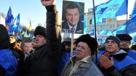 Opoziţia ucraineană organizează noi proteste duminică