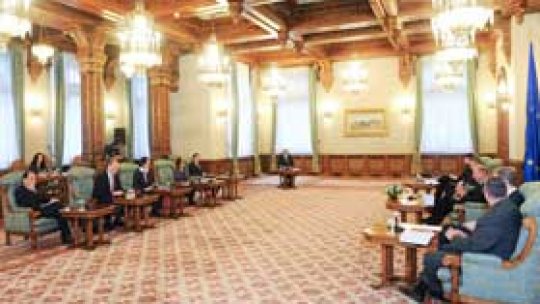 Traian Băsescu "nu susţine creşterea accizei la combustibil"