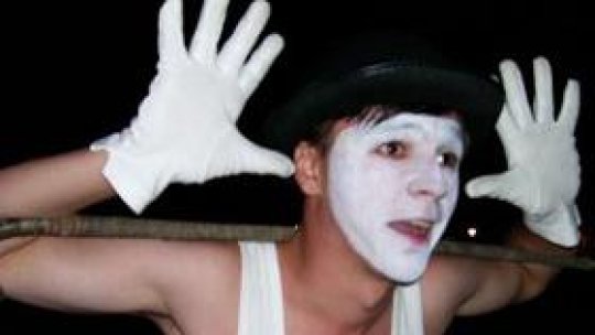 Clovnăritul – o epopee a copiilor mari