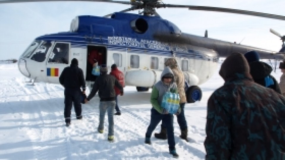 Localnici izolaţi din judeţul Brăila au primit alimente