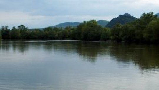 Albia râului Siret a fost igienizată