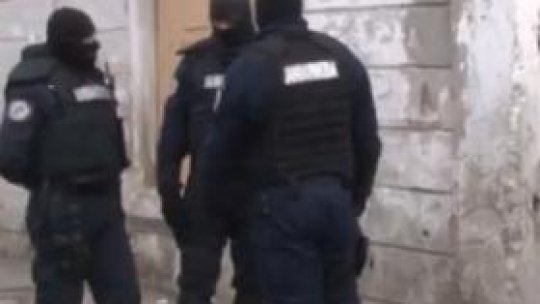 Percheziţii la ministerul educaţiei