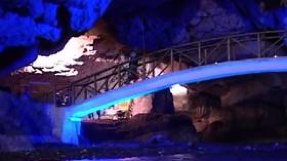Concert de muzică clasică în Peștera Bolii
