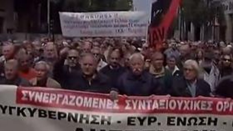 Pensionarii din Grecia au ieşit, din nou, în stradă