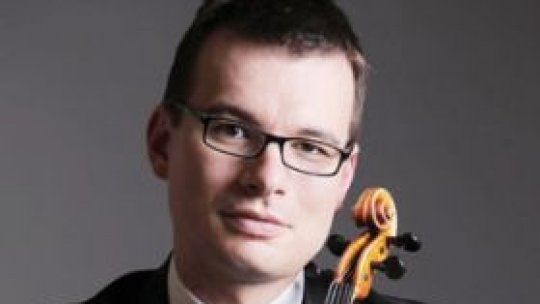 Alexandru Tomescu cântă Variaţiuni pe teme din La Traviata