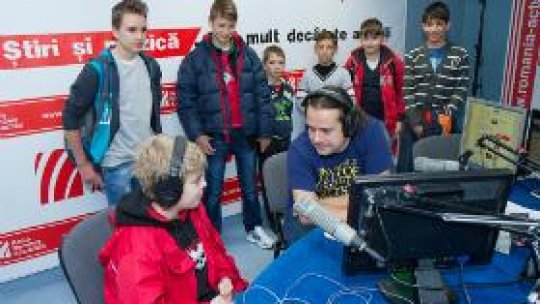 Mii de vizitatori la Radio România de Ziua porţilor deschise
