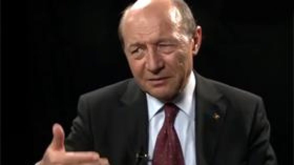 Traian Băsescu: M-aş bucura să iasă şi dosarul EADS