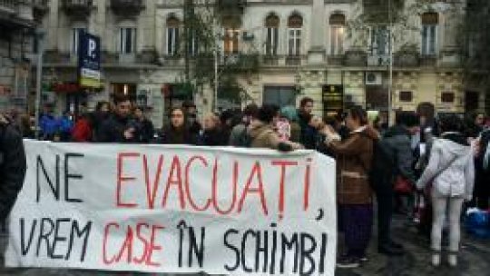 Protest al persoanelor evacuate, în Capitală
