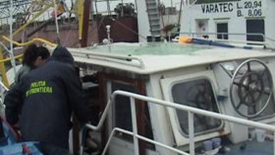 Două turiste, salvate de pe un yacht aflat în derivă pe Dunăre