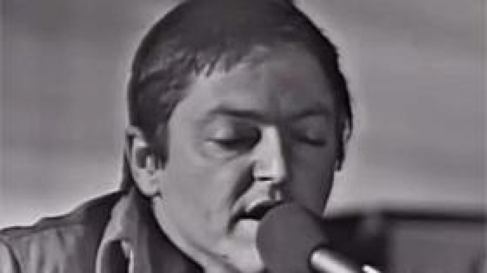 Dan Andrei Aldea cântă la Oradea