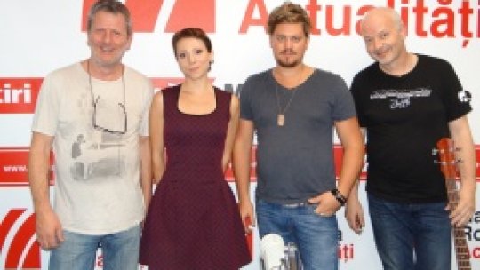 Invitaţi: JayMay (S.U.A.), norvegienii şi Bosquito