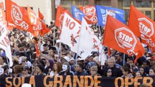 Noi proteste violente în Italia