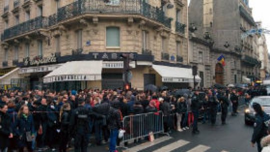 Aglomerație la cele două secții de votare din Paris