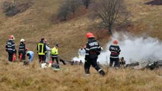 Cutia neagră a elicopterului prăbuşit "a fost recuperată"