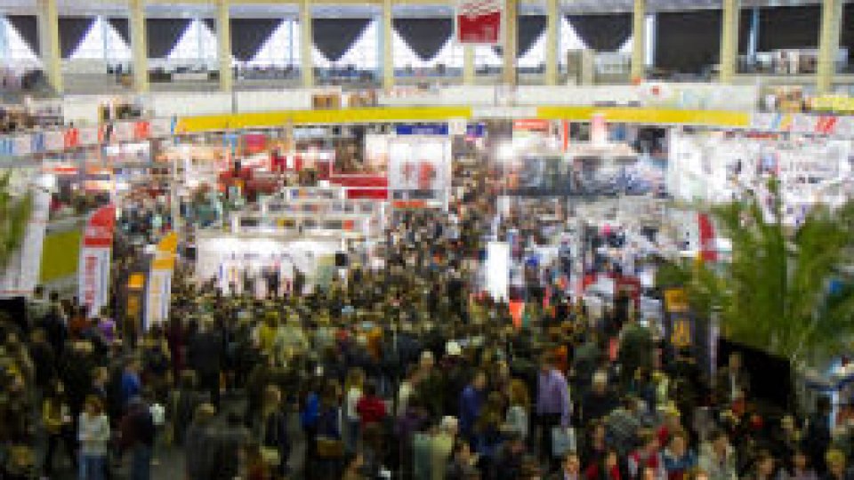 Cărţile donate la Gaudeamus 2014 se îndreaptă spre Chişinău