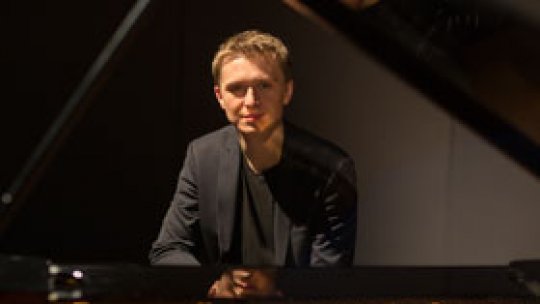 „Piano Colours” – recital romantic „marca” Sergiu Tuhuţiu
