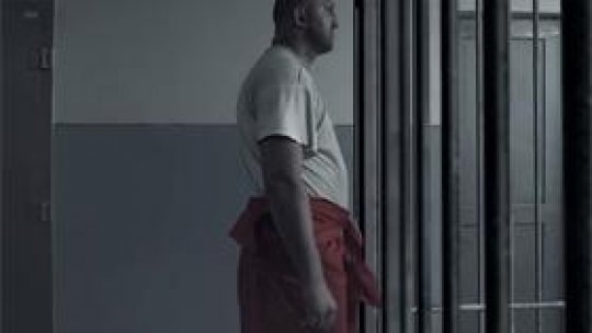 Deţinuţi în greva foamei pentru că au luat "pedepse prea mari"