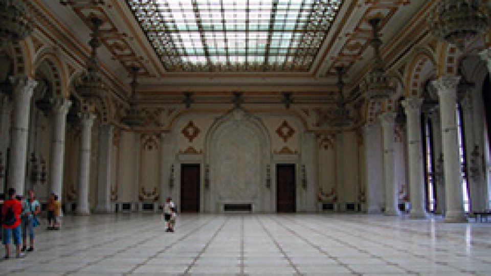Proiectil descoperit în curtea Palatului Parlamentului