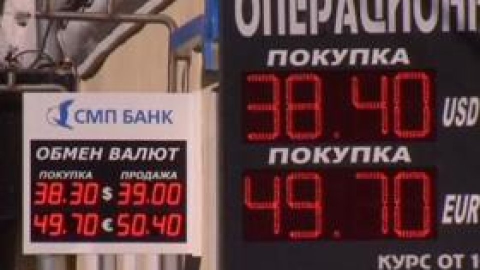 Rusia: Rubla a continuat să se prăbușească