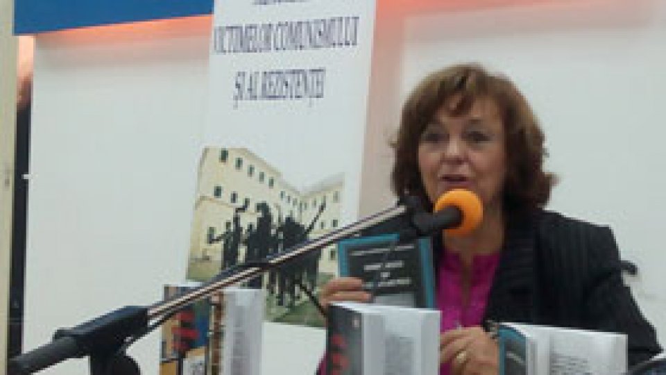 1989: Ana Blandiana la microfonul radioului liber