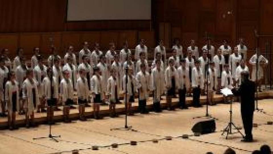 Salut voios de pionier-spectacol multimedia Corul de Copii Radio