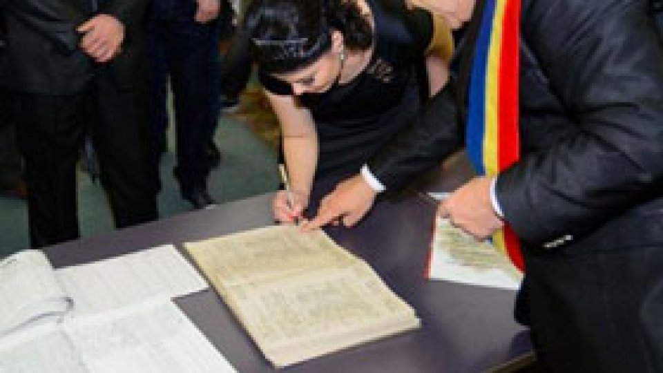 Căsătorii de Anul Nou la Piteşti şi Mioveni