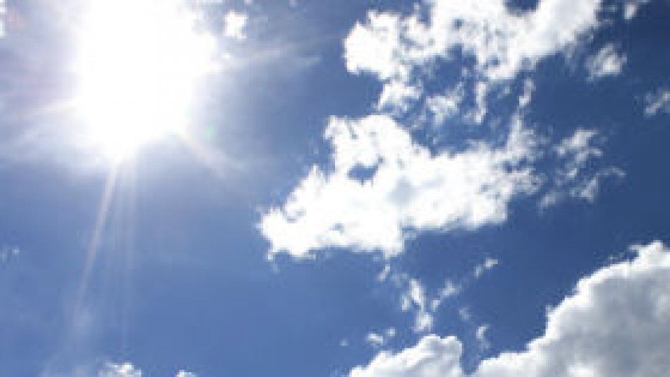 Joi apare soarele în Capitală "după 28 de zile cu cer noros"