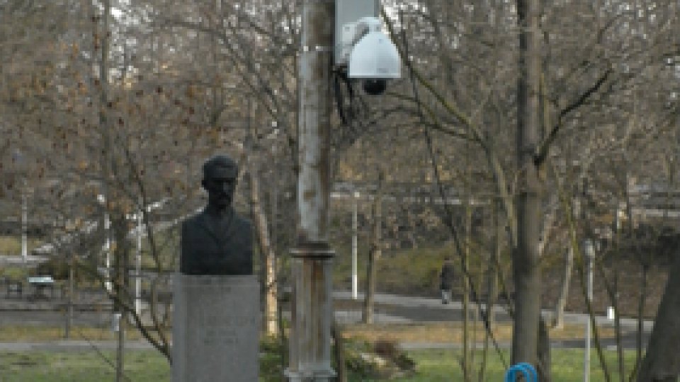 Camerele web arădene nu sperie hoţii