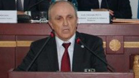 Preşedintele CJ Prahova, Mircea Cosma, judecat în libertate