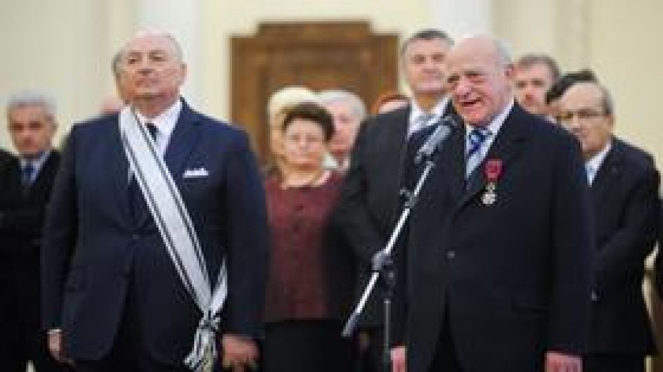 Moshe Kantor şi Aurel Vainer, decoraţi de Traian Băsescu