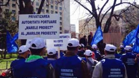 Sindicatele Portuare au protestat la ministerul transporturilor