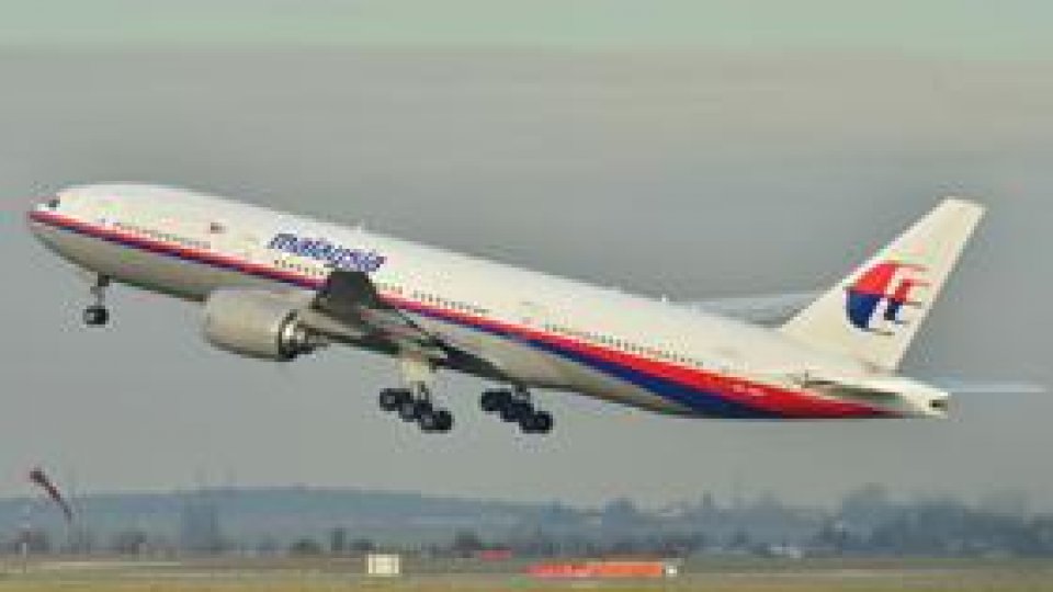Aeronava Malaysia Airlines "a căzut în ocean"