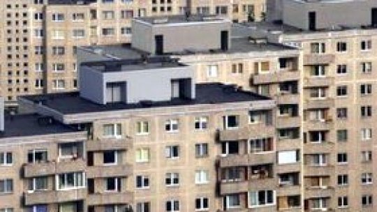 Facturile la apă, încasate de recuperatori