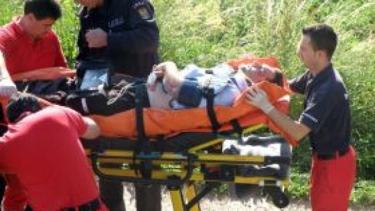11 răniţi într-un accident pe DN6