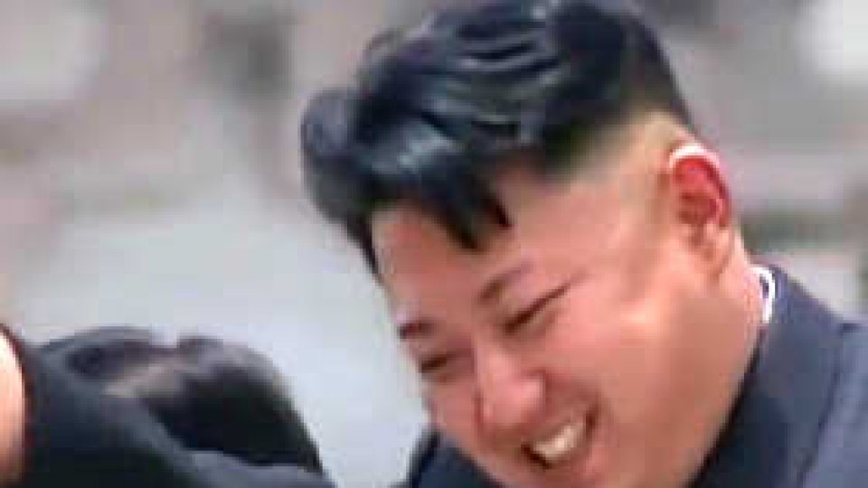 Kim Jong un, reclamă într-o frizerie britanică