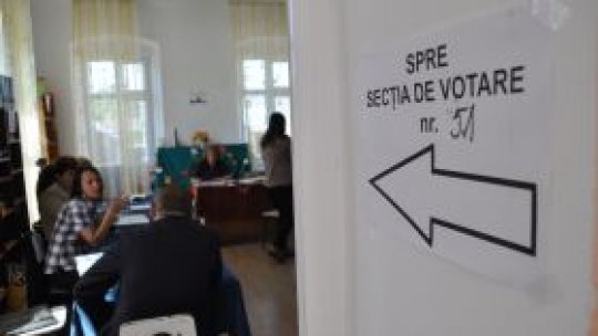 12,54% dintre alegători au votat până la ora 13.00