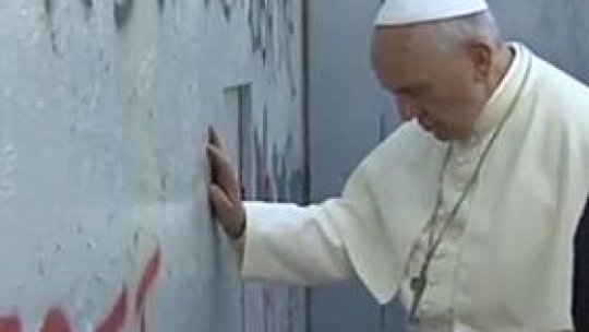 Papa Francisc îşi încheie vizita în Orientul Mijlociu
