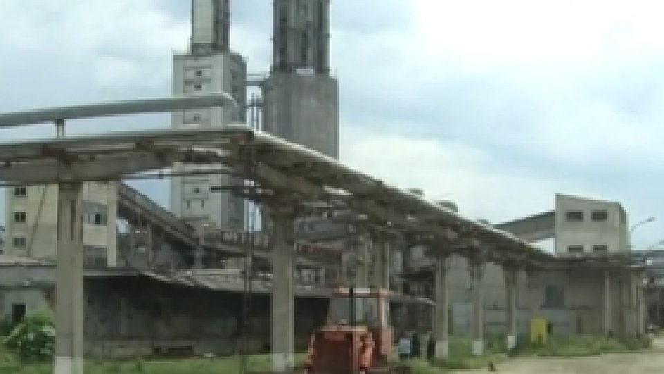 Blocaţi de patru zile în turnul revoltei