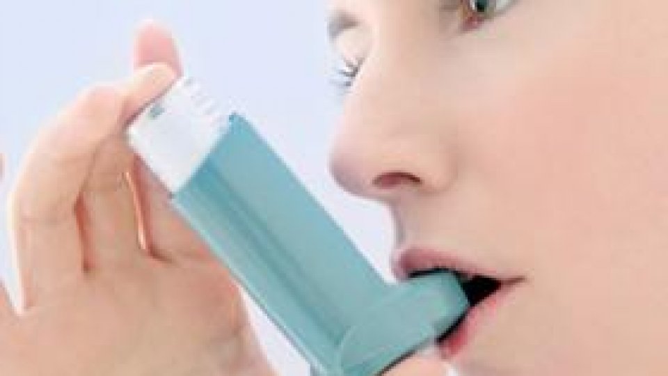 Un milion de români suferă de astm