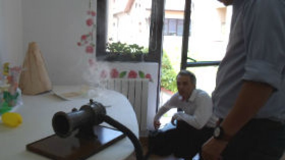 Efectul Coandă pe mâna copiilor