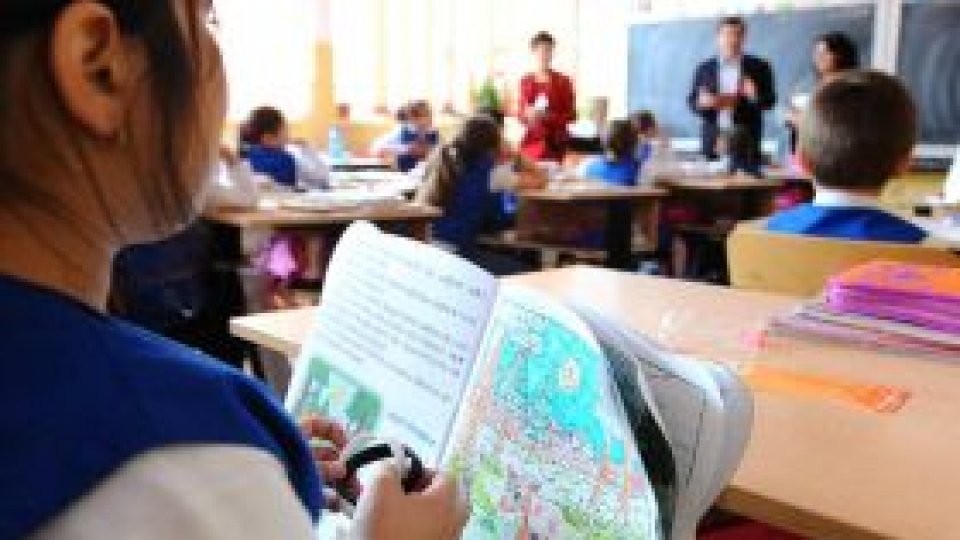 România are o rată a abandonului şcolar peste media europeană