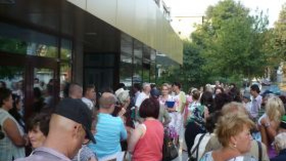 Protest al angajaţilor Azochim din Piatra Neamţ