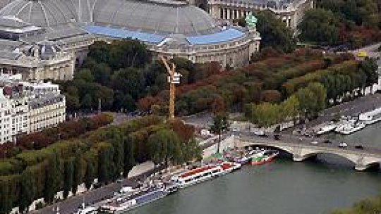 Atracţii europene: Podul Alexandru al III-lea