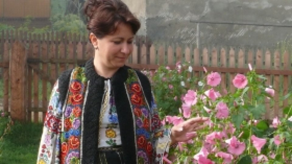 Cum arată o ie românească, întoarsă pe toate feţele